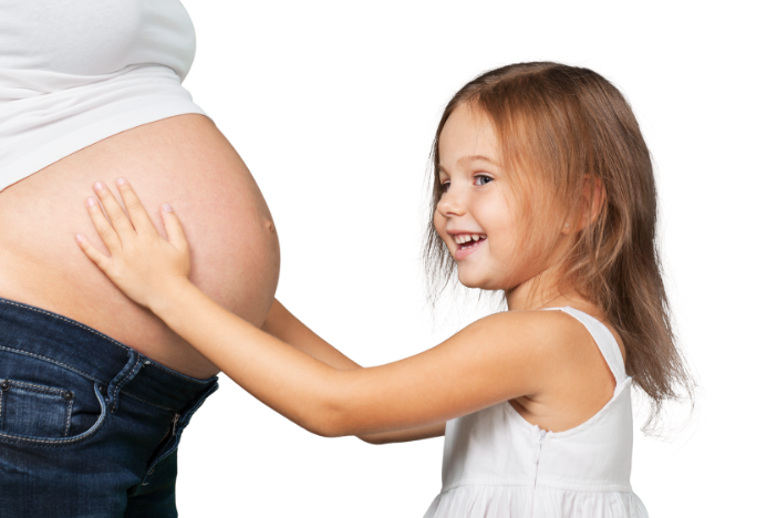 ¿Es posible tener un parto natural después de una cesárea?